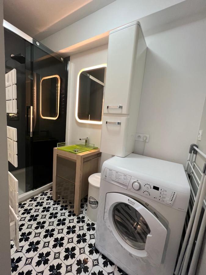 A La Nuitee, Grand Studio Design Le Vinci Arradon Exteriör bild